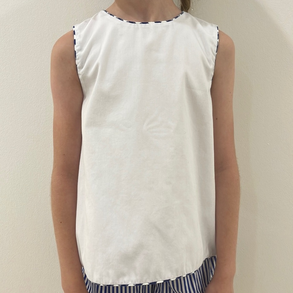 The Bella Bean size 6 top